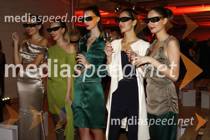 ManekenkeModna revija Simone Lampe