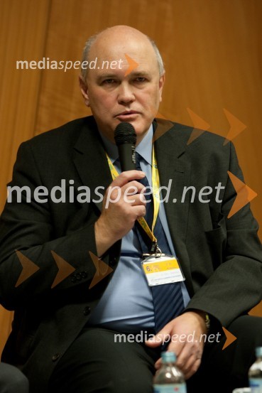 mag. Matej Skočir, vodja oddelka za tuje investicije, Japti6. slovenski forum inovacij, 2. dan