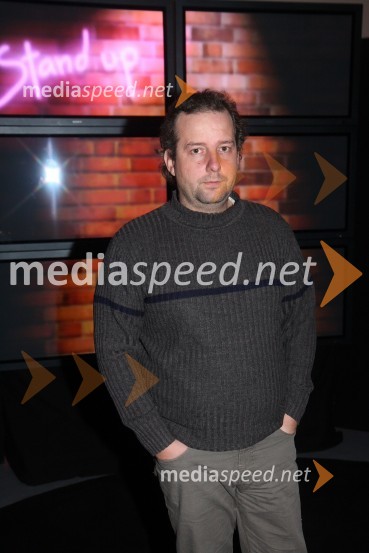 Janez Usenik, povezovalec programa in novinarRTS Stand up show