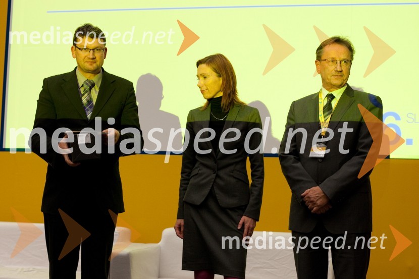 Matjaž Čemažar, direktor razvojenga področja v firmi Domel, ... in Igor Plestenjak, Japti6. slovenski forum inovacij, 2. dan