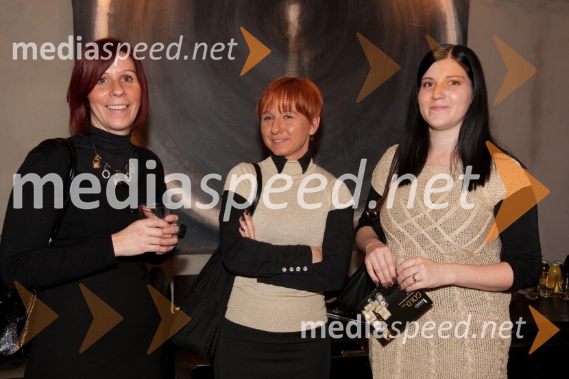 Anita Zorin, Melita Hafner, tržnici programa Salon exclusive in Jasna Piskar Jere - Studio Rebeka
Predstavitev kozmetične linije Kozmetike Afrodita Gold 24 Ka