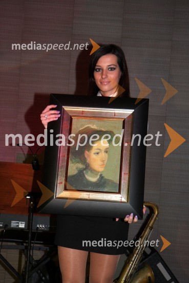 Lina Fekonja, hostesaDobrodelni kulinarični večer Rotaract Club Maribor