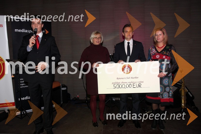 Mitja Šeško, skrbnik blagovne znamke Maribor 2012 - Evropska prestolnica kulture, član Rotaract kluba in povezovalec programa, Kornelija Kaurin, koordinatorica dejavnosti v Domu ustvarjalnosti mladih in vodja projekta TOM ZPM, Matej Krampač, predsednik Rotaract ter Mihela Kosi Brigadir, socialna pedagoginja v Mladinskem domu MariborDobrodelni kulinarični večer Rotaract Club Maribor