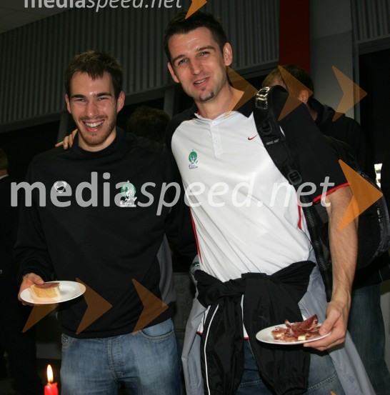 Jure Natek in Dušan Podpečan, rokometašaEvropska liga v rokometu, Celje PL -  Fram Reykyavik Islandija