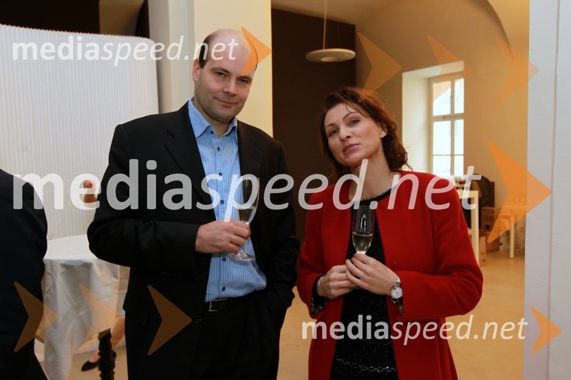 Jure Fišer, izvršni direktor divizije za ekologijo in energetiko v Gorenju in Sabina Hobacher, direktorica in lastnica agencije PR PlusMaribor 2012, EPK - sprejem za gospodarstvenike