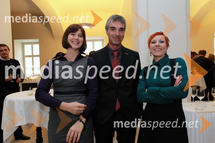 Nina Hojnik, EPK, Samo Ravter, pomočnik generalne direktorice za marketing EPK in Barbara Koselj, EPKMaribor 2012, EPK - sprejem za gospodarstvenike