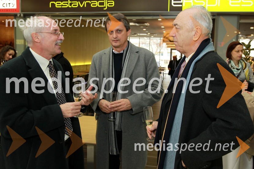 Srečko Pirtovšek, Tomaž Kancler ter Janez Ujčič, podžupana Mestne občine MariborOtvoritev Mercator centra Tabor Maribor