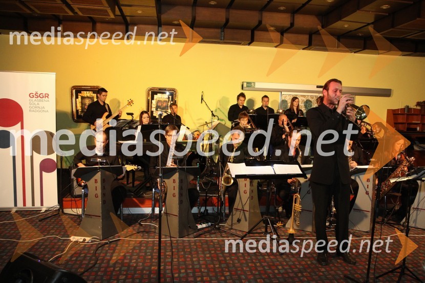 Big band Glasbene šole Gornja Radgona4. Dobrodelni Miklavžev koncert Big Banda Glasbene šole Gornja Radgona z Nušo Derenda