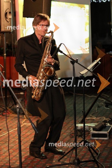 Zdravko Zimič, saksofonist4. Dobrodelni Miklavžev koncert Big Banda Glasbene šole Gornja Radgona z Nušo Derenda