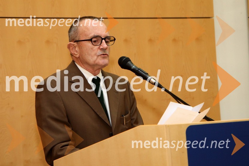 Prof. dr. Sergej Flere, Filozofska fakulteta Univerze v MariboruPromocija doktorjev znanosti Univerze v Mariboru, december 2011