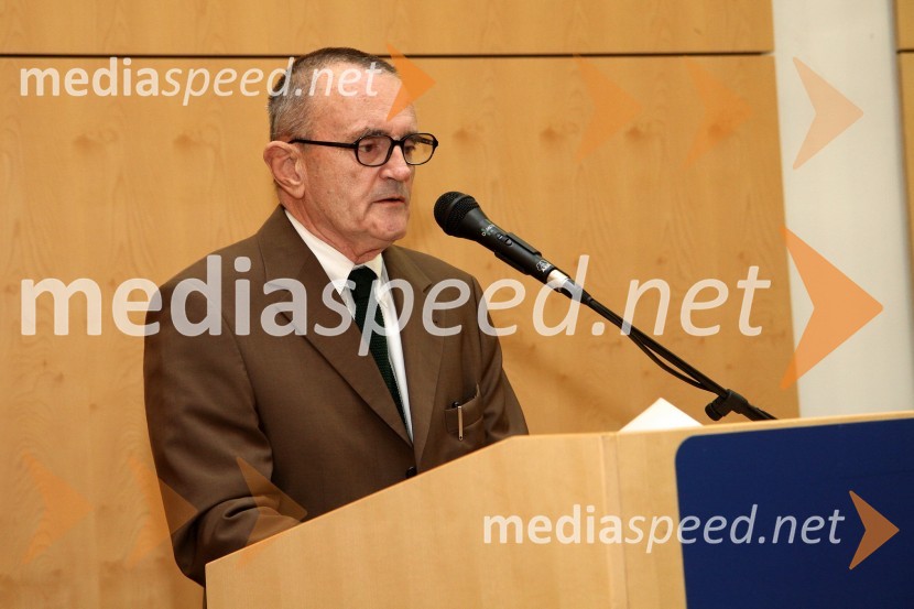 Prof. dr. Sergej Flere, Filozofska fakulteta Univerze v MariboruPromocija doktorjev znanosti Univerze v Mariboru, december 2011