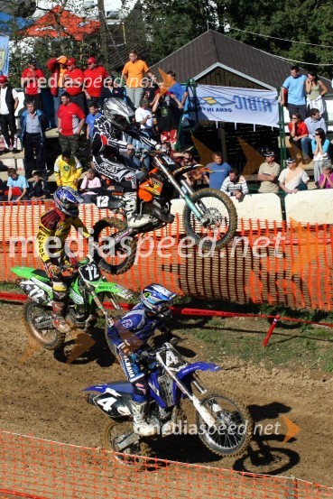 Jure Fortuna (MK Bartog Fortuna), Jernej Irt (AMD Sitar Dunlop) in Borut Bele (MTK Radenci)MOTOKROS, 7. dirka za DP, Slovenske Konjice