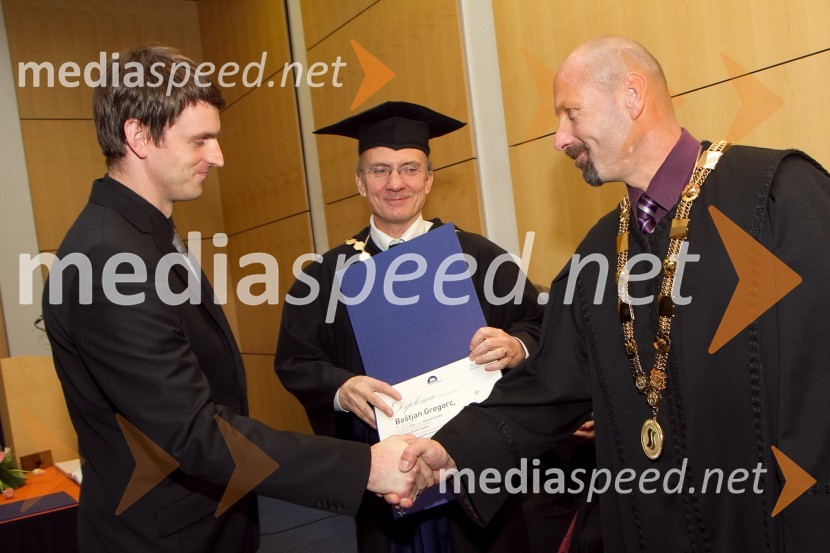 ..., prof. dr. Danijel Rebolj, rektor Univerze v Mariboru in prof. dr. Niko Samec, dekan Fakultete za strojništvo Univerze v MariboruPromocija doktorjev znanosti Univerze v Mariboru, december 2011