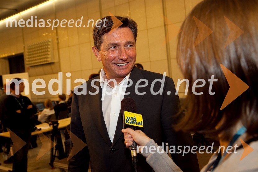 Borut Pahor, SDVolitve 2011 - medijsko središče v Cankarjevem domu