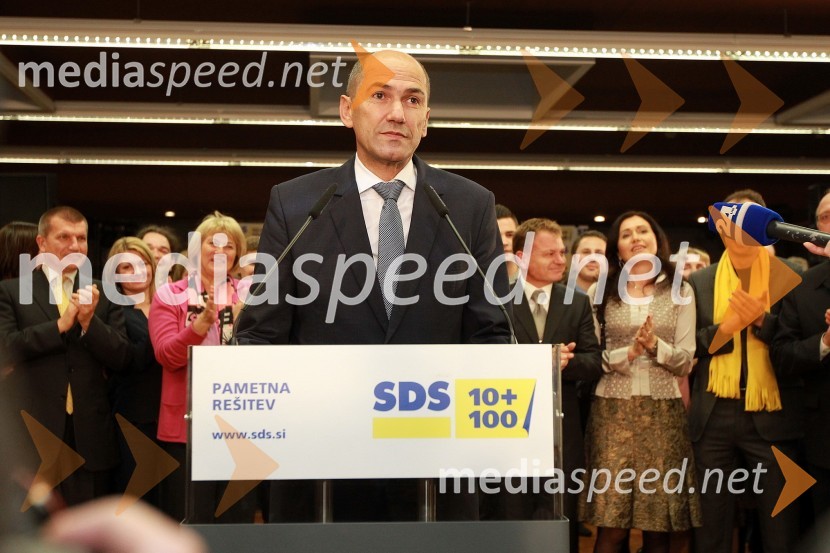 Janez JanšaVolitve 2011 - vzdušje v štabu stranke SDS