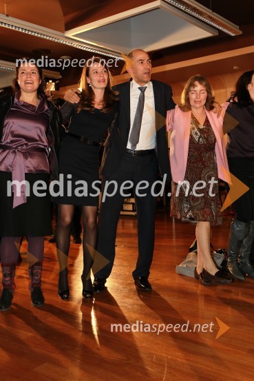 ..., Urška Bačovnik Janša, Janez Janša, ...Volitve 2011 - vzdušje v štabu stranke SDS