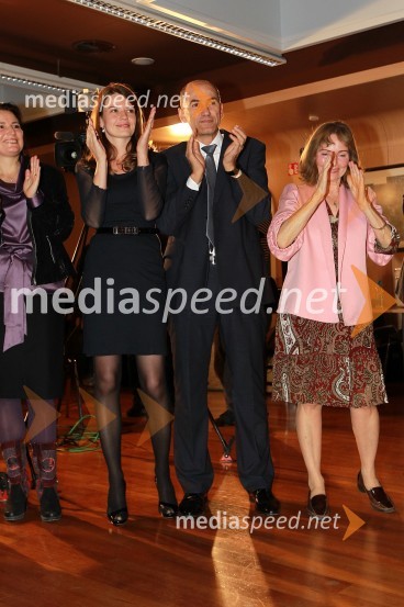 ..., Urška Bačovnik Janša, Janez Janša, ...Volitve 2011 - vzdušje v štabu stranke SDS