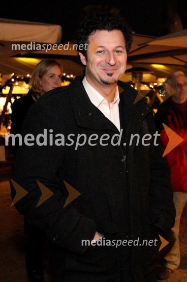 Patrick VlačičNovoletna tržnica pri hotelu Kempinski Palace Portorož