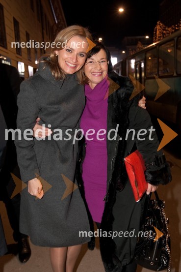 Katarina Kresal, nekdanja ministrica za notranje zadeve in Azra Širovnik, pisateljicaOtvoritev prenovljene gostilne AS