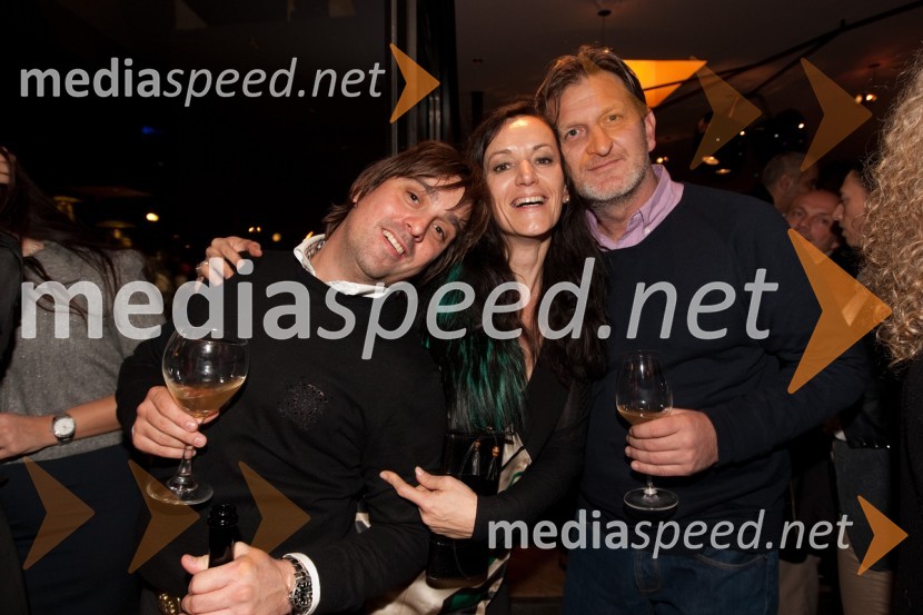 Saša Nemanič, mag. Mateja Gaber in Andrej SušnikOtvoritev prenovljene gostilne AS