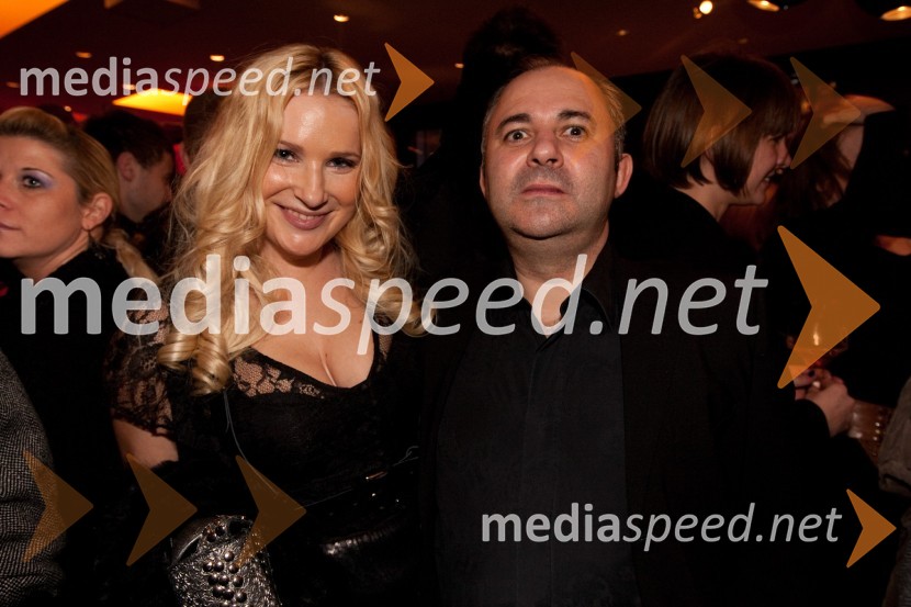 Danica Lovenjak, novinarka in Janez Bobnar, prokurist DBC MEDIKAL d.o.o.Otvoritev prenovljene gostilne AS