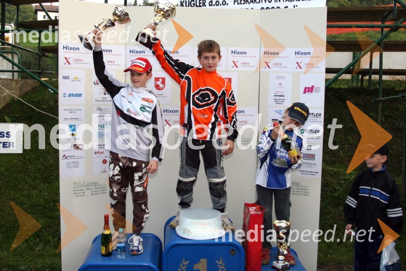 Zmagovalci dirke - podmladek do 65 ccm: Miran Kovačič (AMD Trebnje), Rok Majerič (MK Slovenj Gradec) in Nick Škorja (AMD Feroda)MOTOKROS, 7. dirka za DP, Slovenske Konjice