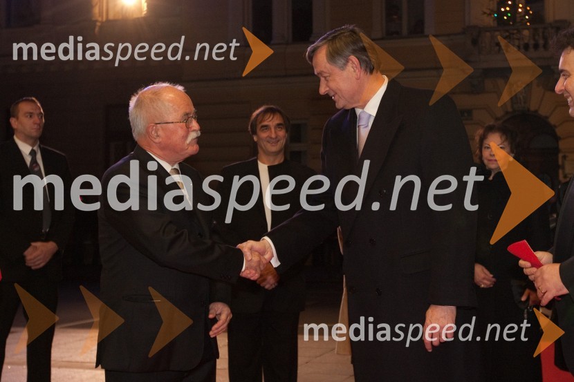 Boštjan Žekš, minister za slovence v zamejstvu in po svetu, dr. Danilo Türk, predsednik Republike SlovenijeZlitje stoletij, slovesnost ob odprtju prenovljene stavbe SNG Opera in balet Ljubljana