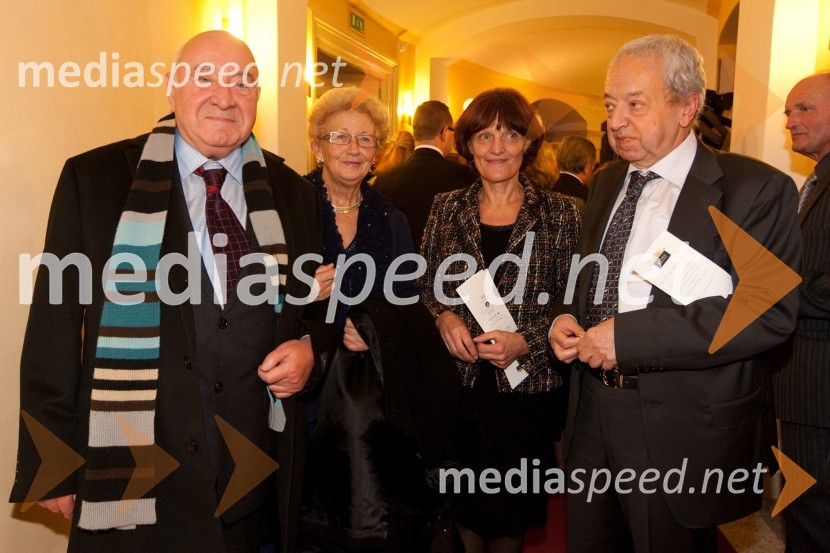 Anton Nanut, dirigent, soproga Milojka in Jani Golob, skladatelj s soprogoZlitje stoletij, slovesnost ob odprtju prenovljene stavbe SNG Opera in balet Ljubljana