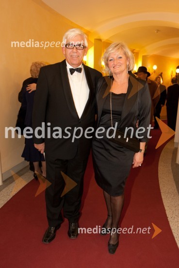 Aleks Štakul, nekdanji generalni direktor RTV Slovenija in soproga MartaZlitje stoletij, slovesnost ob odprtju prenovljene stavbe SNG Opera in balet Ljubljana