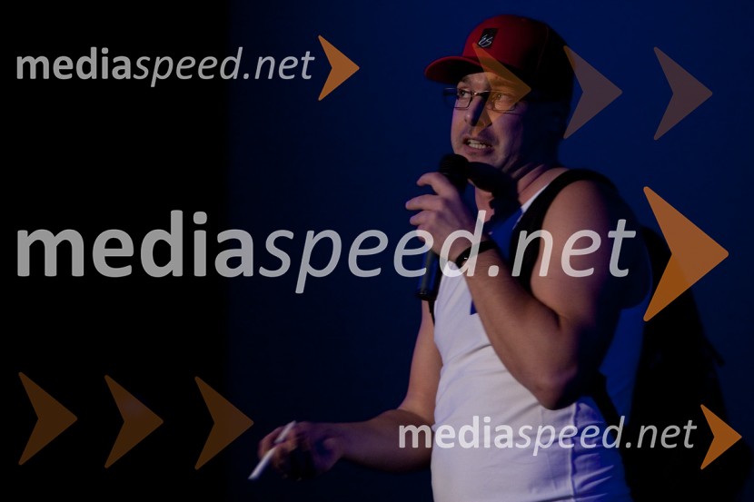 Klemen Bučan, stand up komikPisma sv. Nikolaju, premiera filma