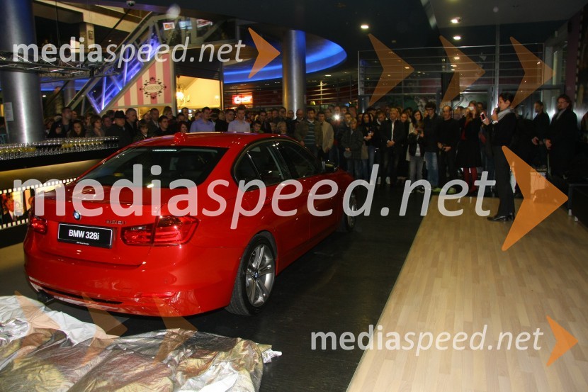 Novi BMW serije 3 LimuzinaPredpremiera filma Misija nemogoče 4 - Protokol duh in predpremierna predstavitev novega BMW serije 3 Limuzina