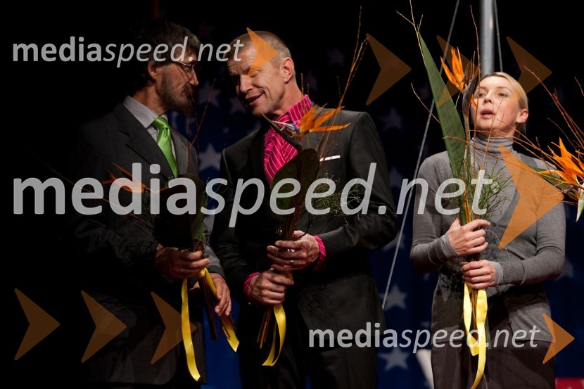 Matjaž Višnar, igralec, Borut Veselko, igralec in Darja Reichman, igralkaLimonada Slovenica, premiera v Prešernovem gledališču Kranj