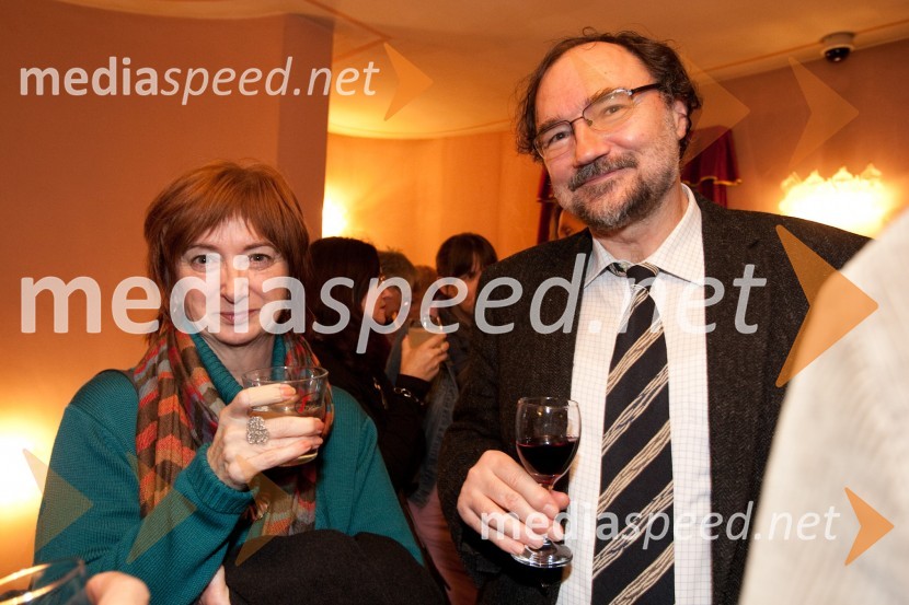 Maja Cerar, lektorica in  Boris A. Novak, pisateljLimonada Slovenica, premiera v Prešernovem gledališču Kranj