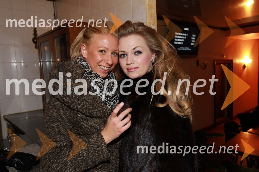 Nastja Ornik in Svetlana KrisanTradicionalni božični koncert Bajaga i Instruktori