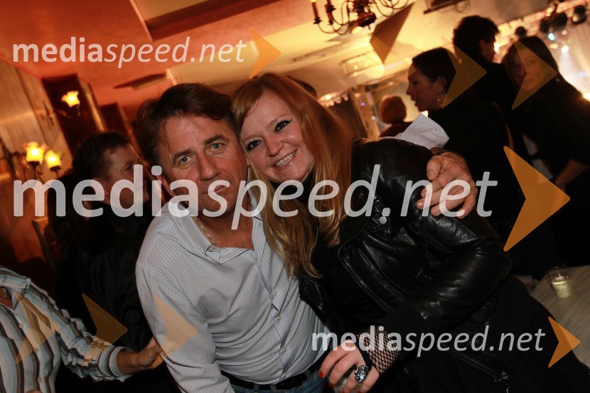 Bojan Gerič, vodja turizma v Športnem centru Pohorje in ...Tradicionalni božični koncert Bajaga i Instruktori