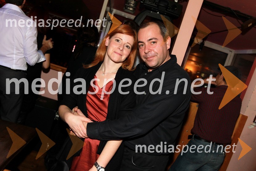 Tina in Rado Lovrenčec, vodja marketinga Radio City MariborTradicionalni božični koncert Bajaga i Instruktori