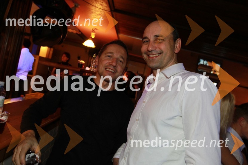 Dean Korošec, NKBM in Matjaž Kovačič, predsednik uprave NKBMTradicionalni božični koncert Bajaga i Instruktori