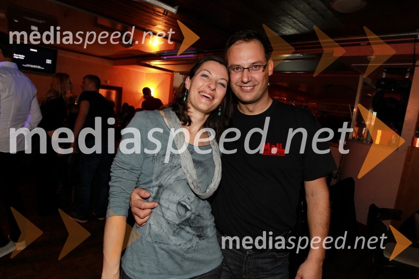 Tanja Mali in Denis Mali, predsednik Obrtne zbornice PesnicaTradicionalni božični koncert Bajaga i Instruktori