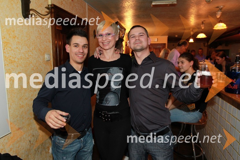 Boris Korošec, Dolores Rebernak in Ivo Lužnik, restavracija RožmarinTradicionalni božični koncert Bajaga i Instruktori