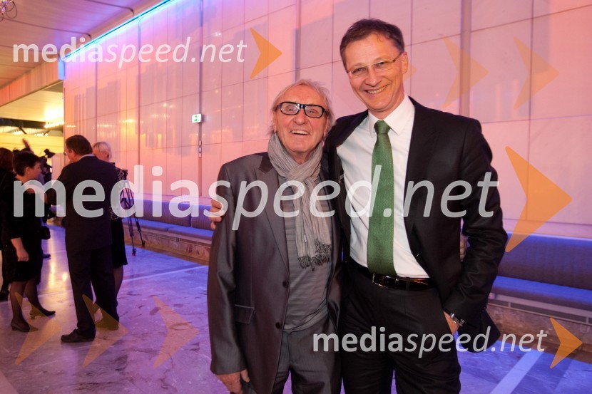Tone Fornezzi Tof, novinar in dr. Igor Lukšič, minister za šolstvo in športNovoletni sprejem treh predsednikov za urednike in novinarje 2011