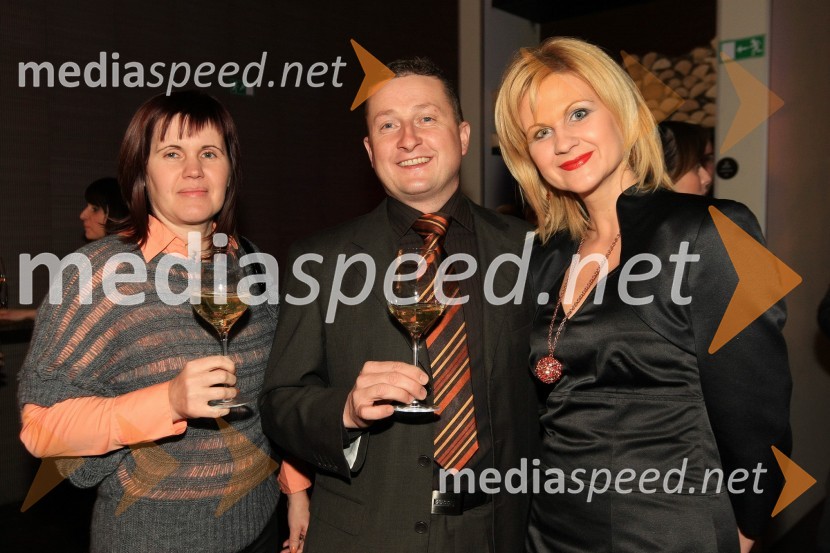Magda Steyer in Danilo Steyer, vinogradništvo Steyer vina in Norma Bale, direktorica KultproturMediaspeed 10 let, zabava ob obletnici