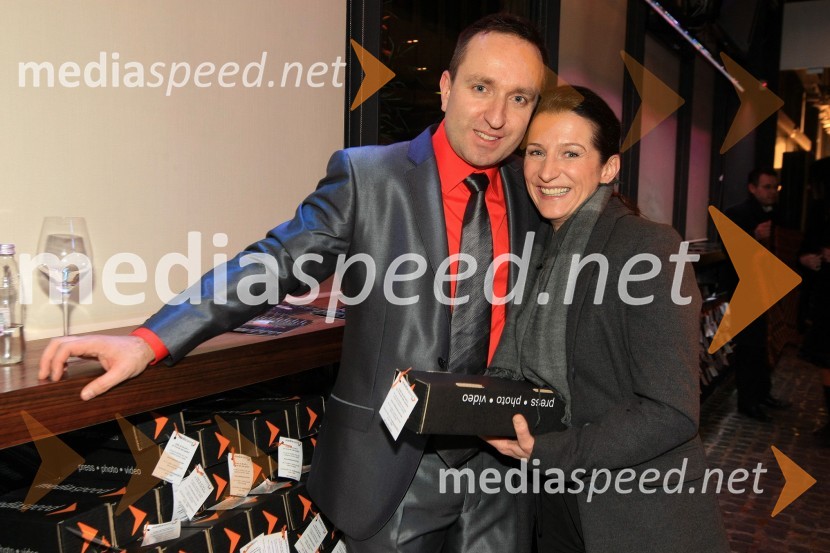Borut Cvetko, direktor Mediaspeed in Betka Šuhel Mikolič, voditeljicaMediaspeed 10 let, zabava ob obletnici