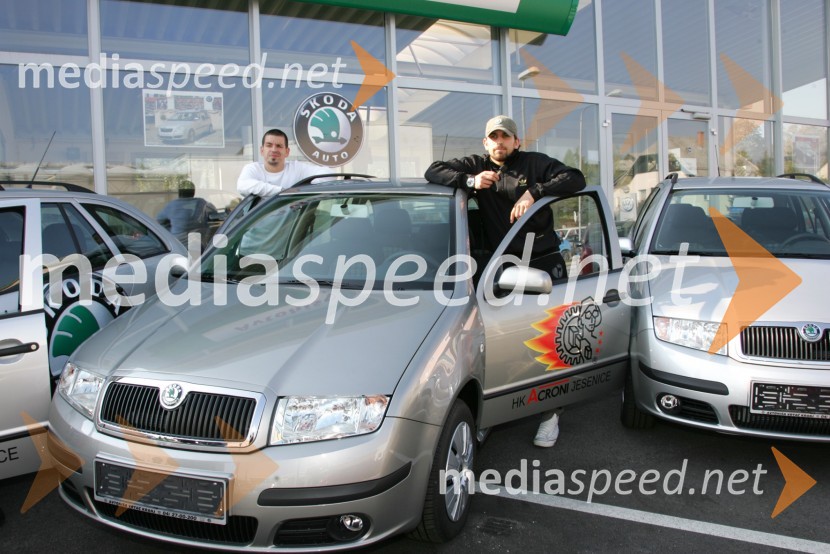 Peter Rožič in Luka Žagar, hokejistaPredaja avtomobilov Škoda hokejistom Acroni Jesenice