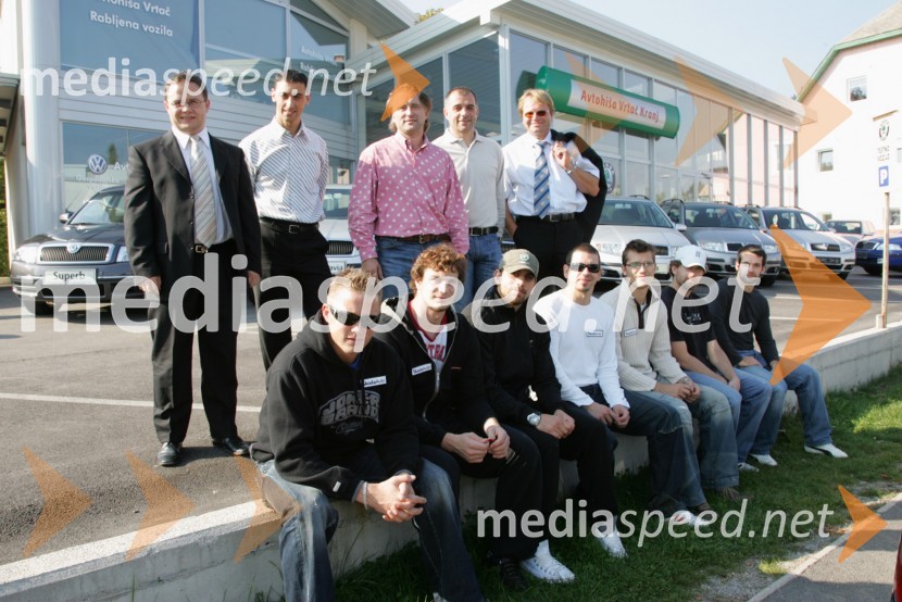 Hokejisti Acroni JesenicePredaja avtomobilov Škoda hokejistom Acroni Jesenice