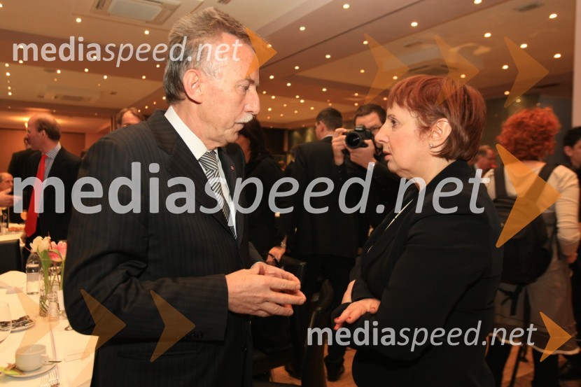 dr. France Arhar, predsednik uprave UniCredit banke Slovenija in Tatjana Fink, glavna direktorica podjetja TrimoAmcham Poslovni zajtrk z okroglo mizo