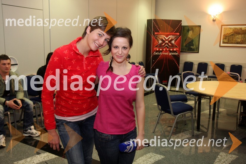 Katja Kovačič in Mateja Ropoša, POP TVX Factor, predizbor v Mariboru