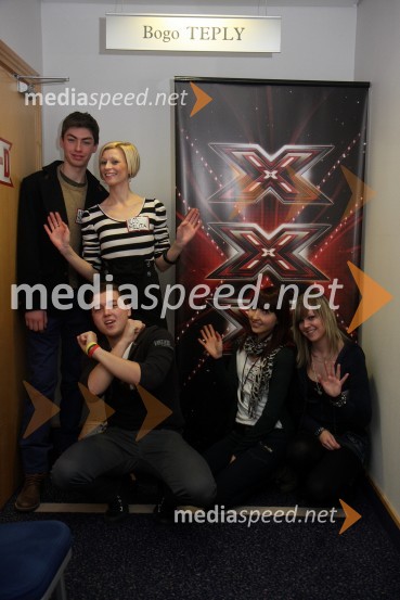 ..., Melita Pleteršek, ..., Tamara in Valerija Tominc, udeleženkci avdicijeX Factor, predizbor v Mariboru