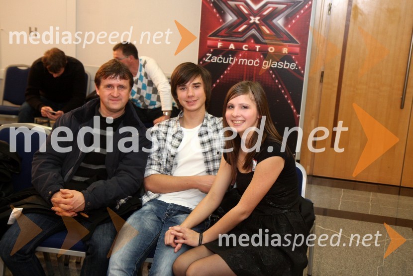 ..., ... in udeleženka avdicijeX Factor, predizbor v Mariboru
