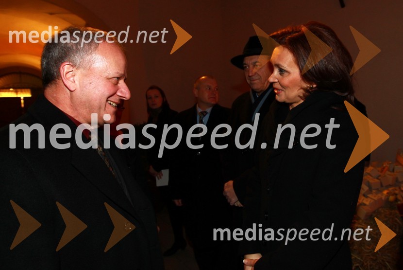 Joseph Adamo Mussomeli, veleposlanik Združenih držav Amerike v Sloveniji ter Suzana Žilić Fišer, generalna direktorica zavoda MARIBOR 2012 	EPK Maribor 2012: Sprejem Franca Kanglerja