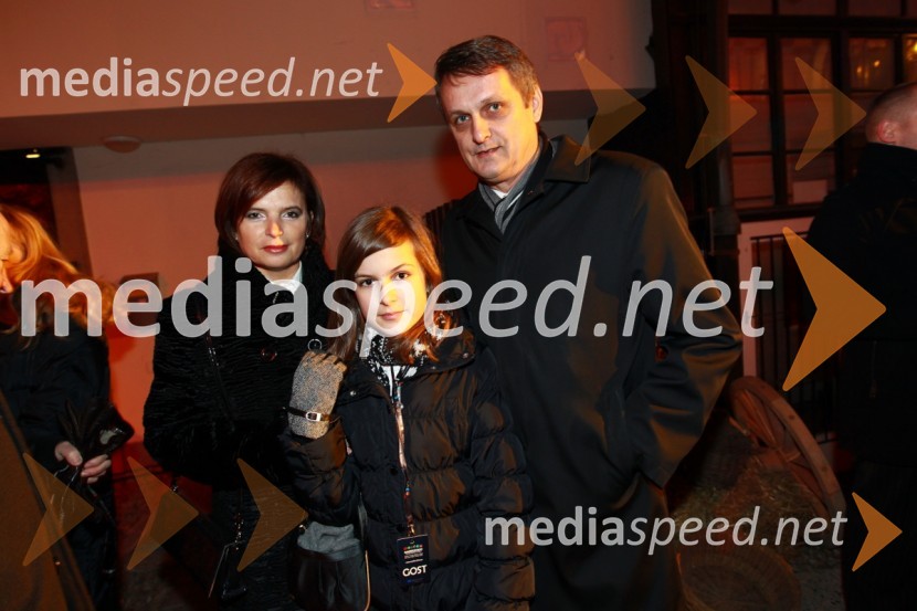 Tomaž Kancler, podžupan MOM, soproga Romana Kancler, direktorica SEB d.o.o. in hči JulijaEPK Maribor 2012: Sprejem Franca Kanglerja